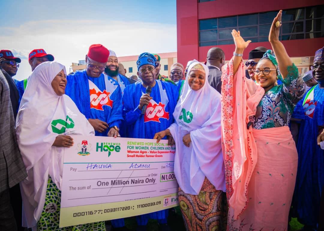 RH-WAVE 774 Program 1